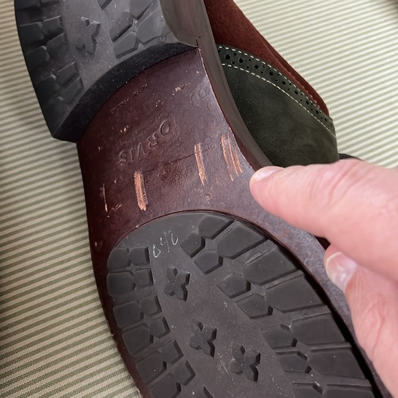 Orvis suede loafers. Ruddy brown with green. - Picture 5 of 6